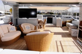 ROVAN -  Sundeck